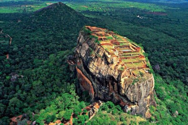 10 DAYS TOUR SRI LANKA - Image 2